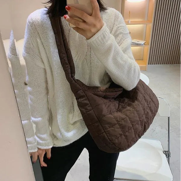 Tote bag porter le en croise corps elegant et douillet