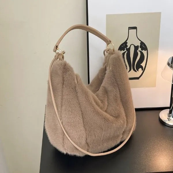 sac bandouliere peluche fourrure couleur khaki