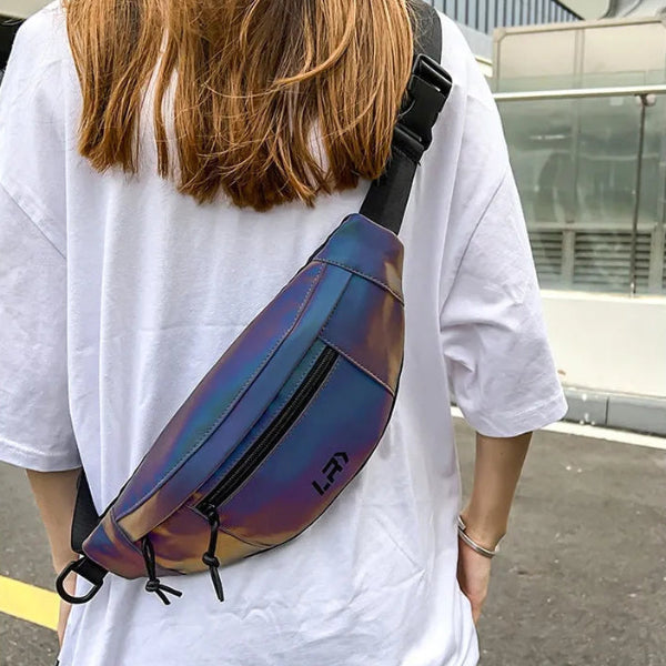 sac bandouliere porter en croiser corps jeune femme vue de dos