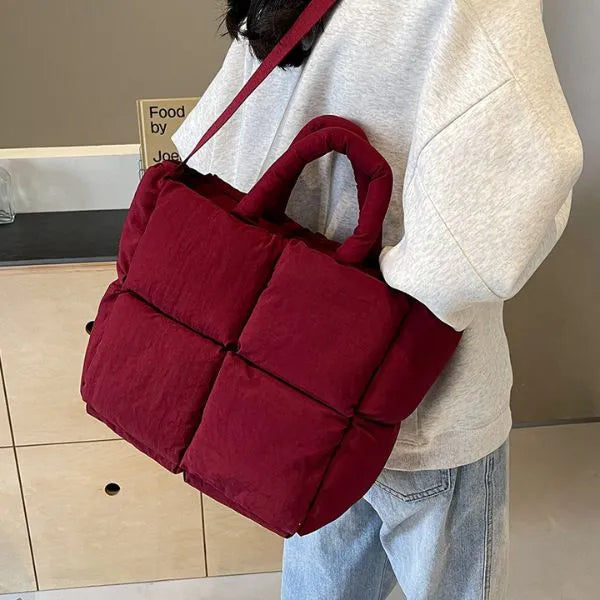 sac fourre tout couleur rouge vin