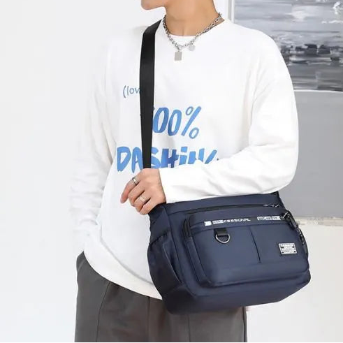 sacoche homme elegant authentique