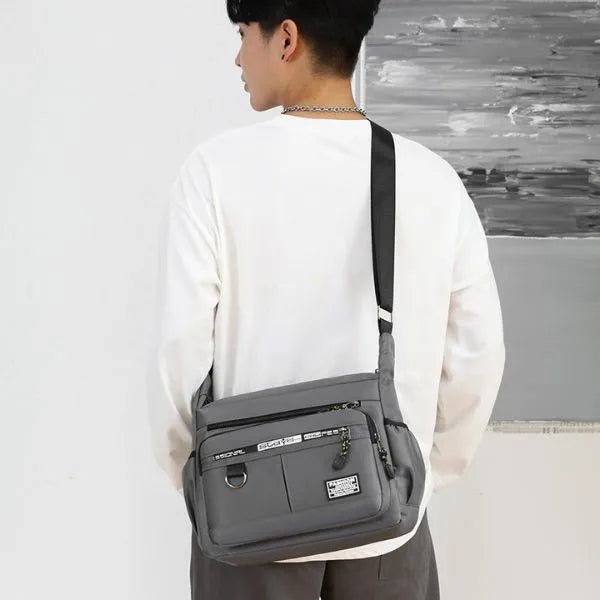 sacoche homme porte en travers gris
