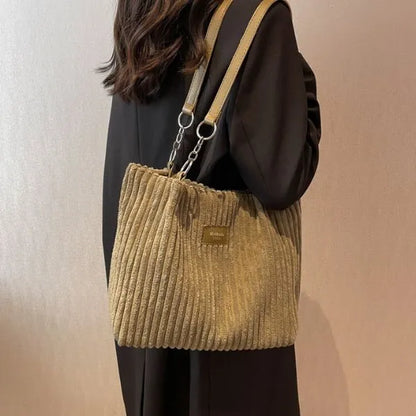 tote bag velours cotele elegant pratique